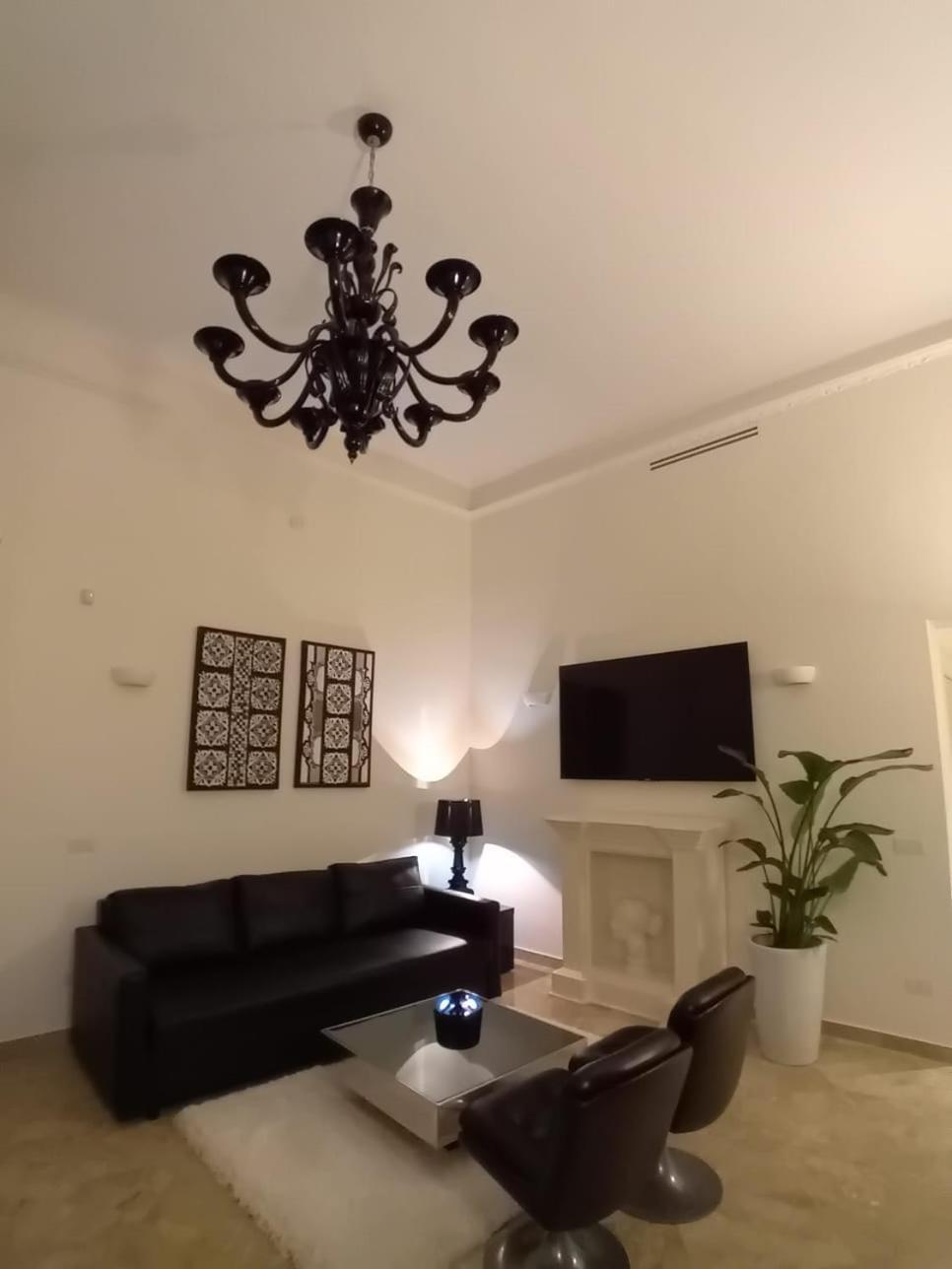 Bari Downtown Luxury Apartment Екстериор снимка